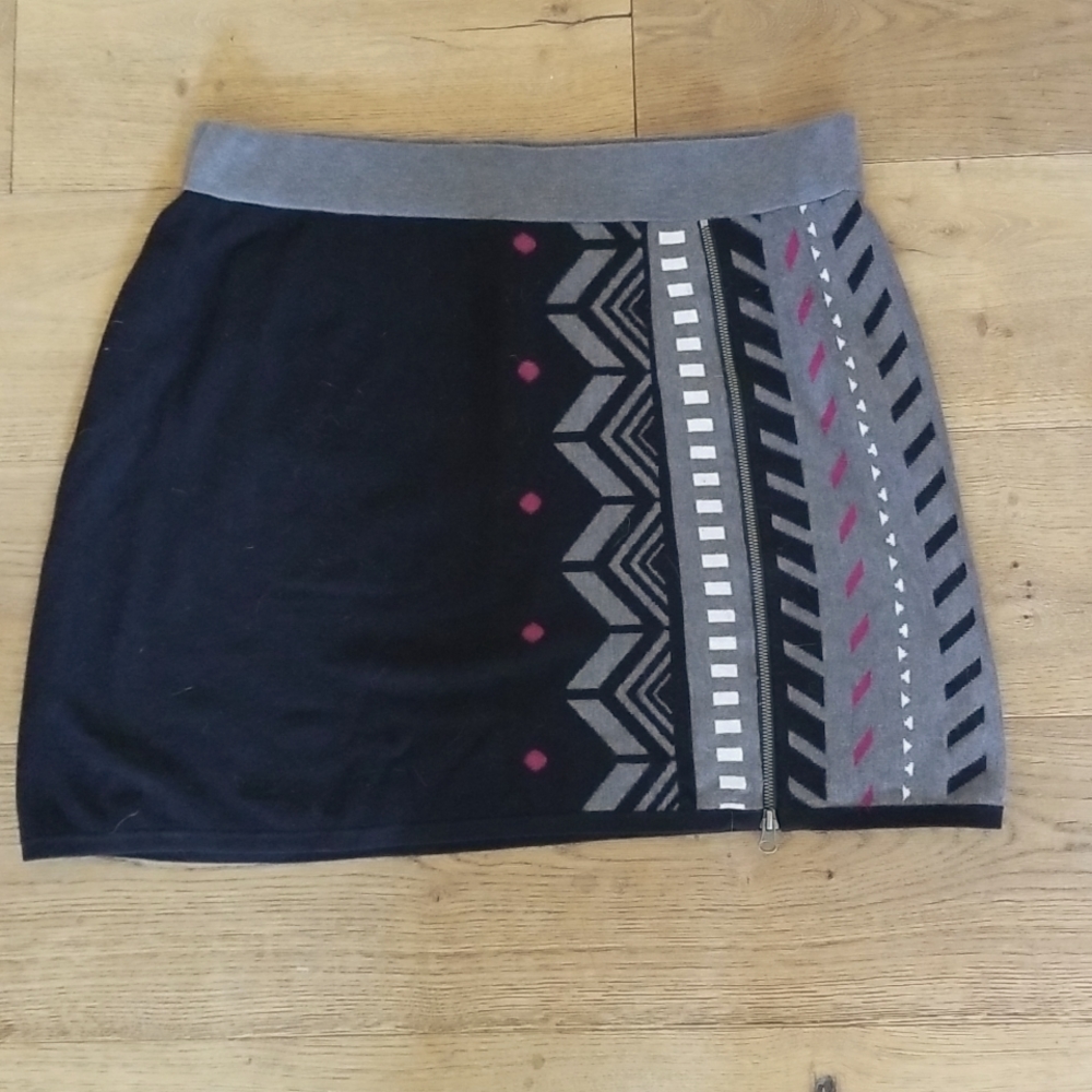 Title nine wool skirt
